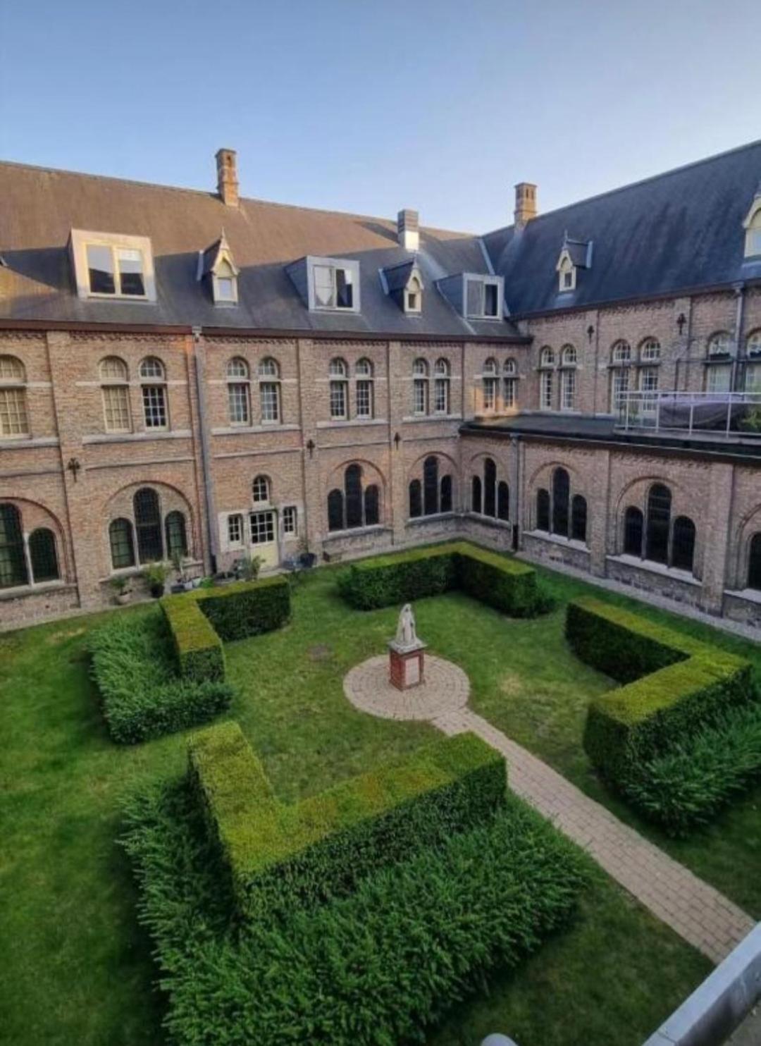 Ferienwohnung The Carmelite Ypern Exterior foto